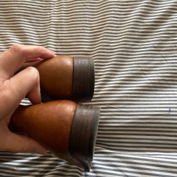 Frye riding boots size 8.5. Good use condition. Brown leather. - Picture 8 of 8